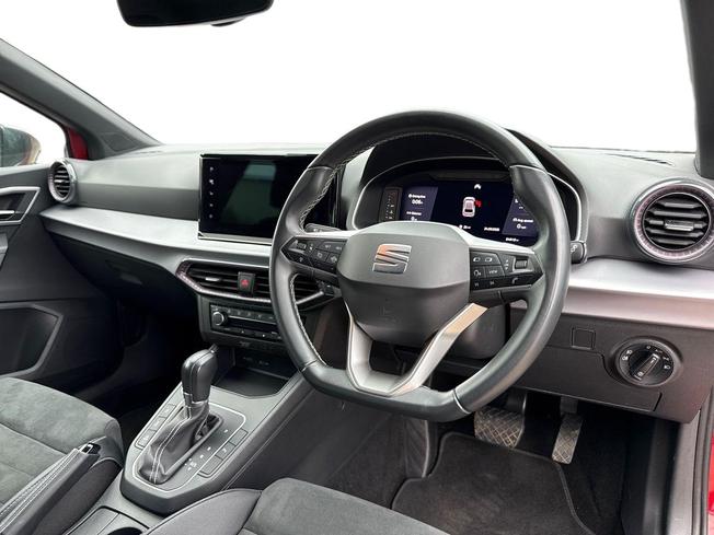 SEAT Ibiza Photo 6