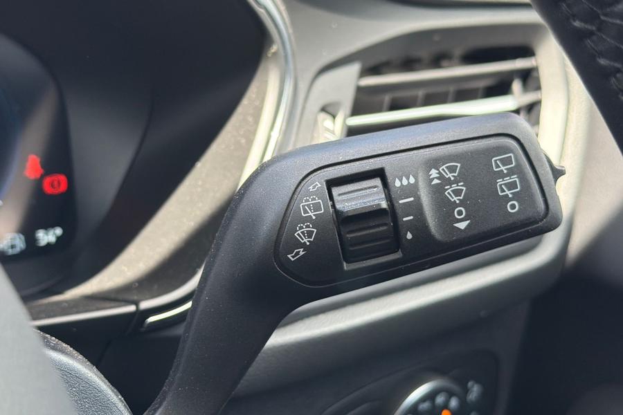 Ford FOCUS Photo autoimg-a426494032eb49ca47dd37a31c478c52d53aa6ba.jpg
