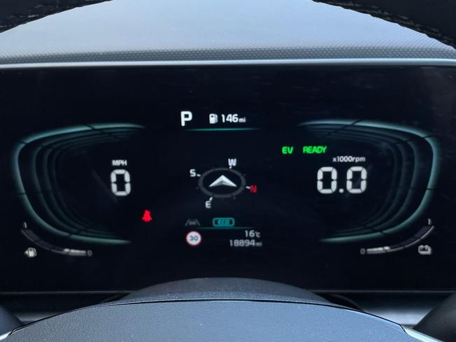 KIA Niro Photo 15