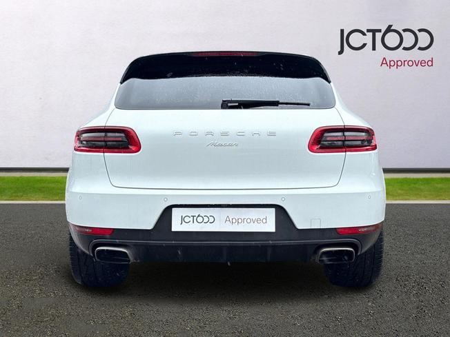 PORSCHE Macan Photo 7