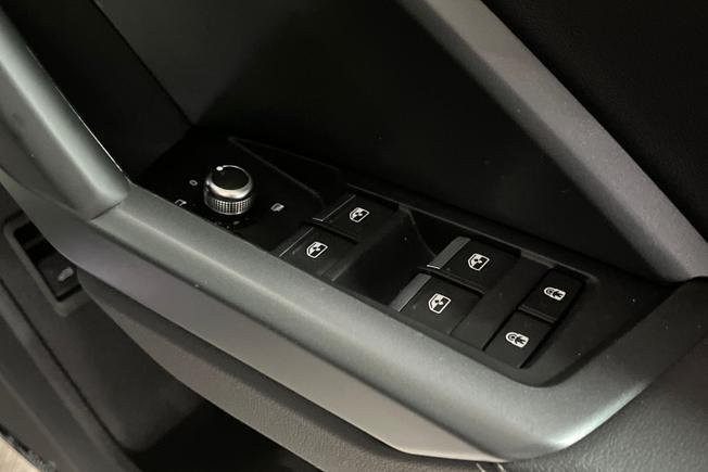 AUDI Q3 Photo 27