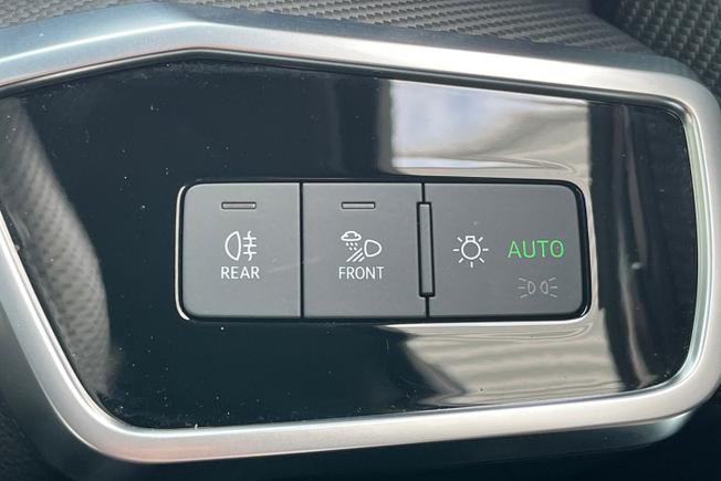 AUDI A6 Avant Photo 34