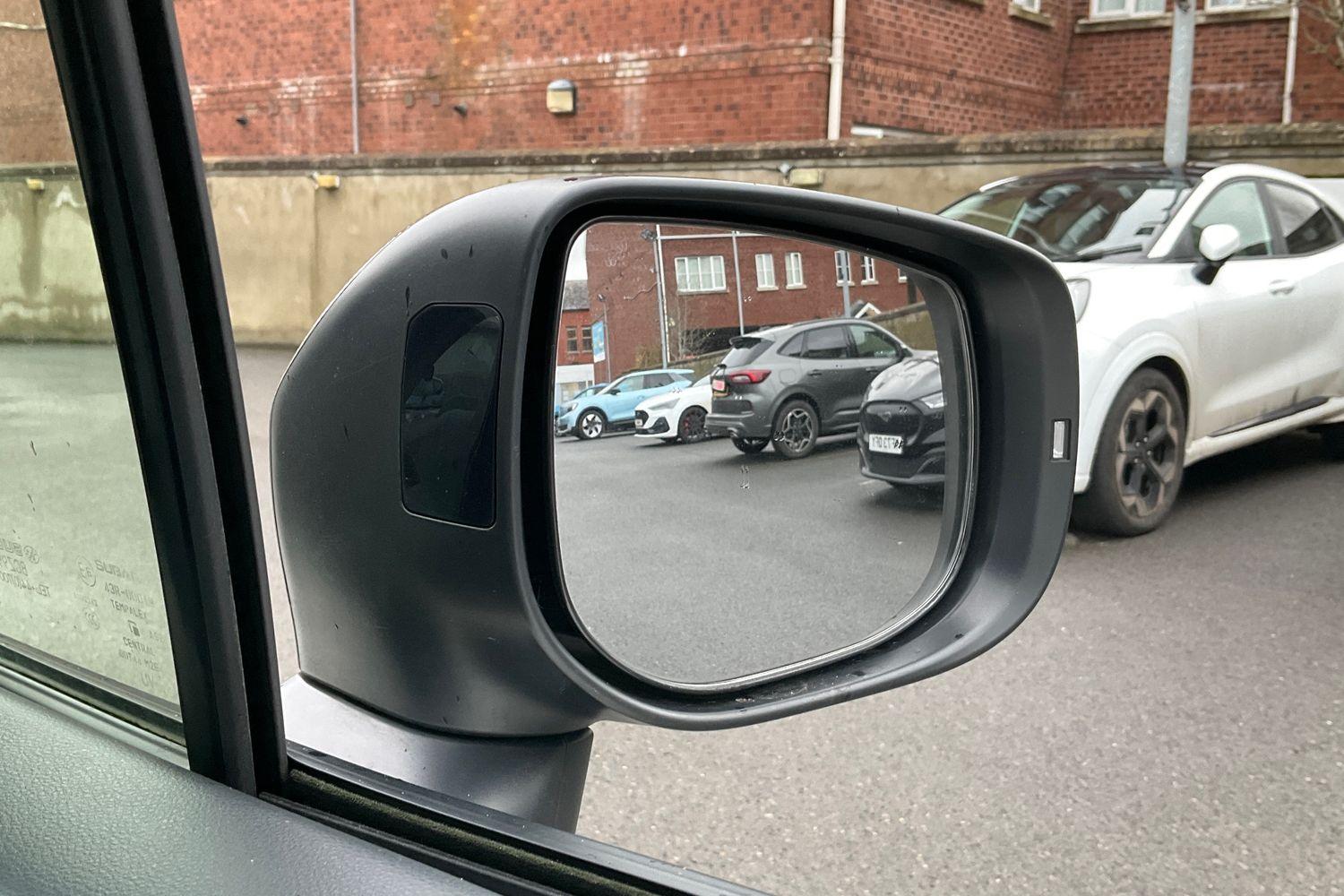 Subaru FORESTER Photo 34