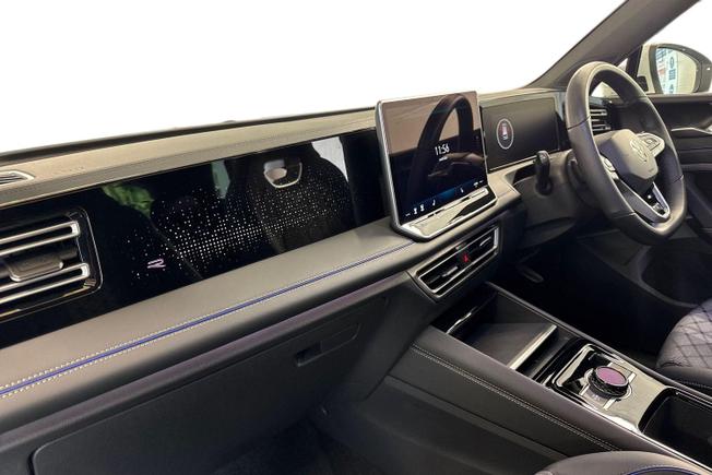 VOLKSWAGEN Tiguan Photo 2