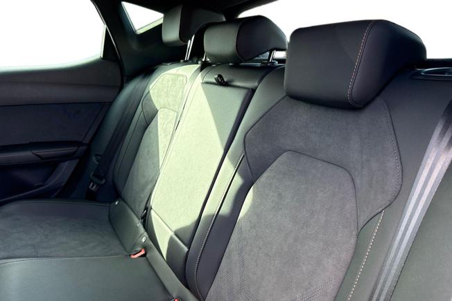 CUPRA Leon Photo 10