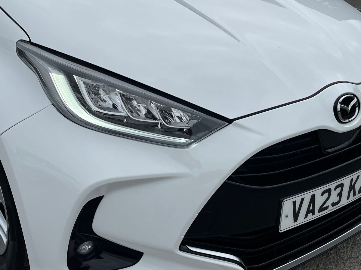 Mazda Mazda2 HYBRID Photo 16