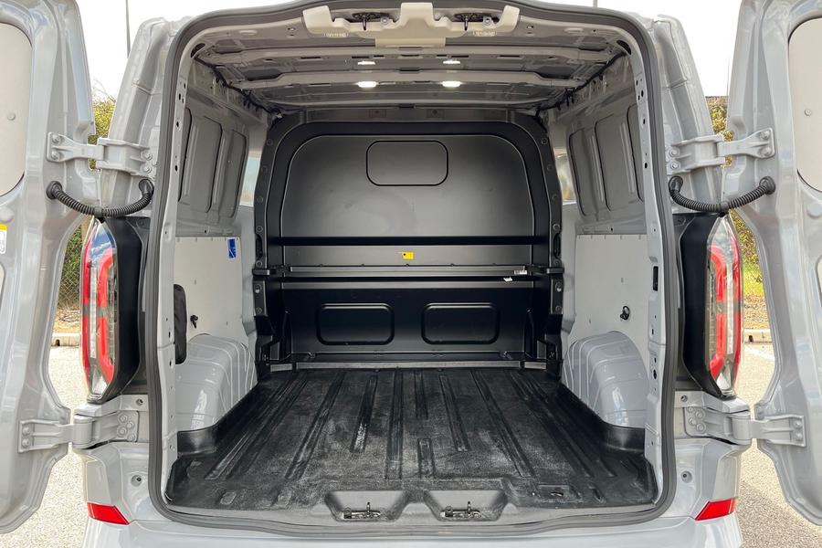 Ford TRANSIT CUSTOM Photo autoimg-a44087e85879282332c29f8d38adc21e4a7eed80.jpg