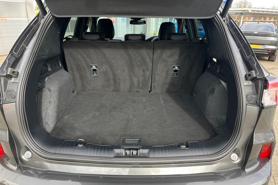 Ford Kuga Photo autoimg-a44aef3e61dcc1053c9253ddc622832f71ee3b31.jpg