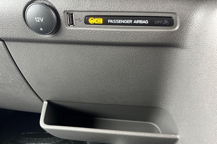 Used FORD E-TRANSIT LD25DGN 21