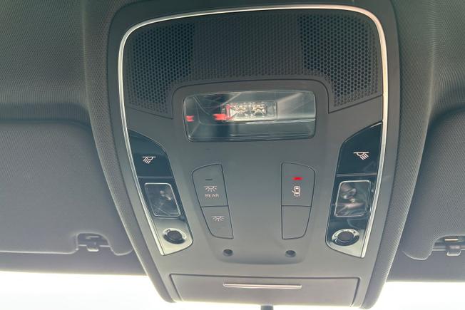 AUDI A6 Avant Photo 56