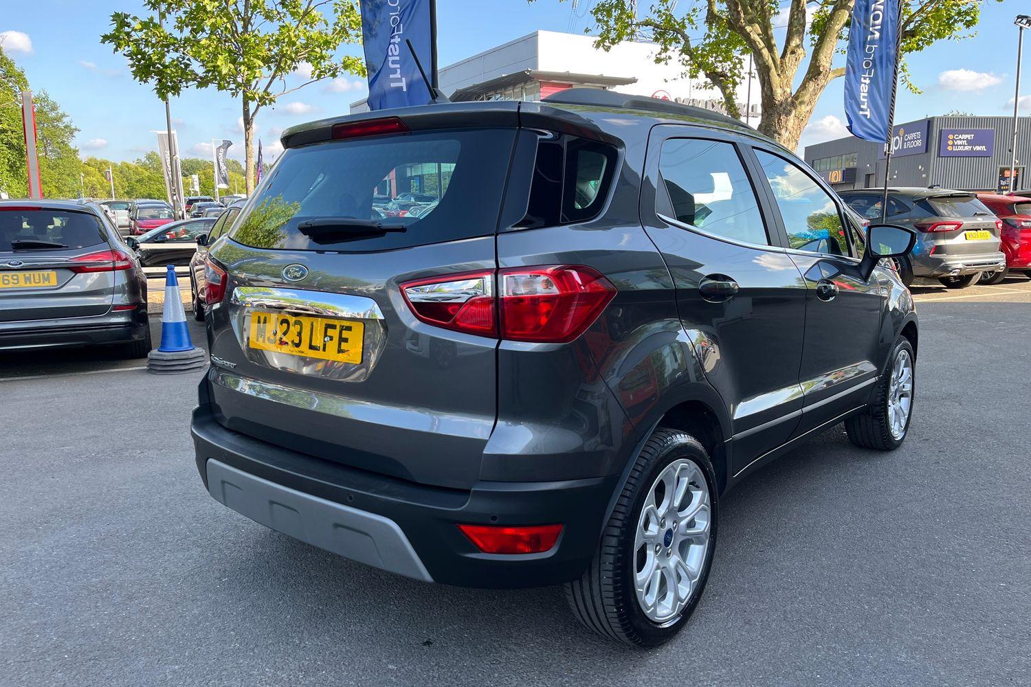 Ford ECOSPORT Photo 35