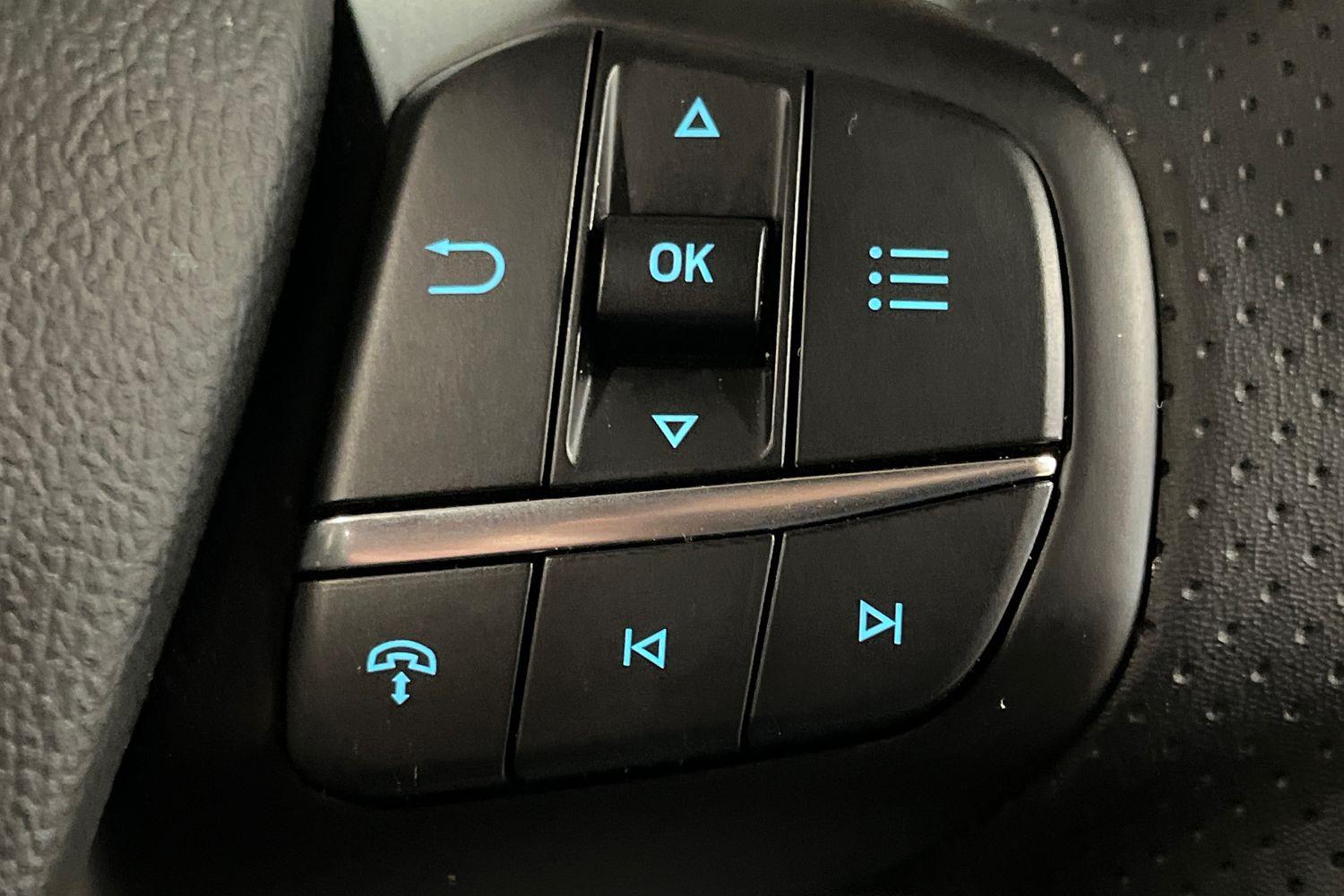 Ford KUGA Photo 42