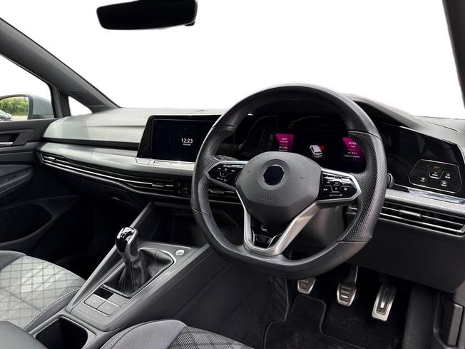 VOLKSWAGEN Golf Photo 6