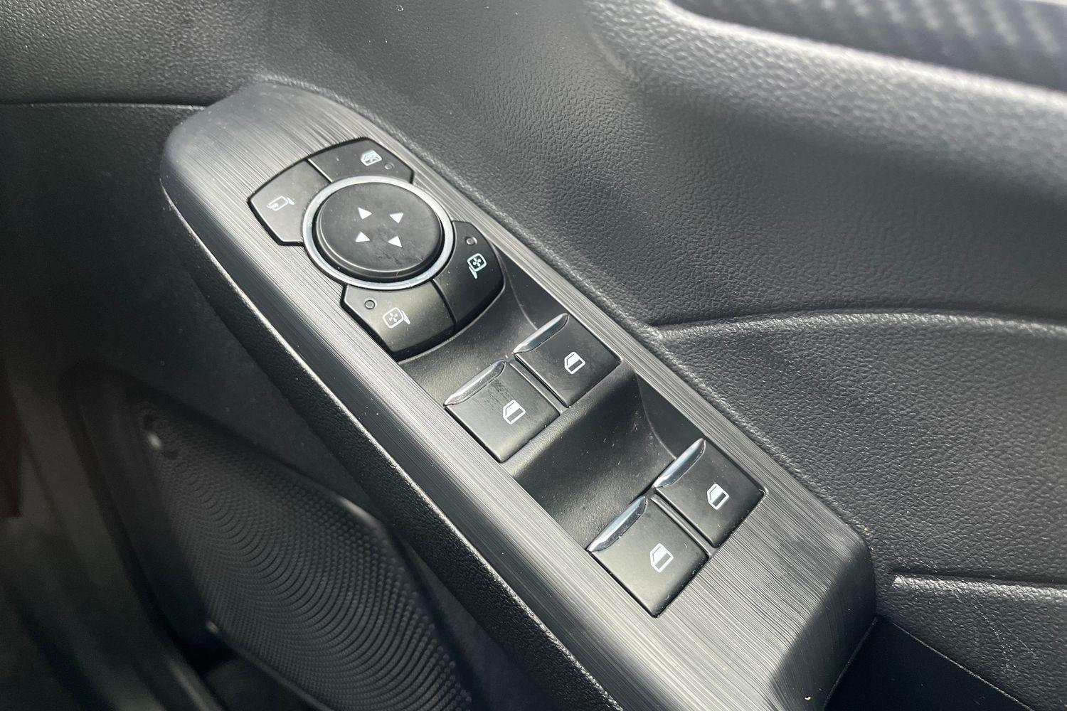 Ford KUGA Photo 15