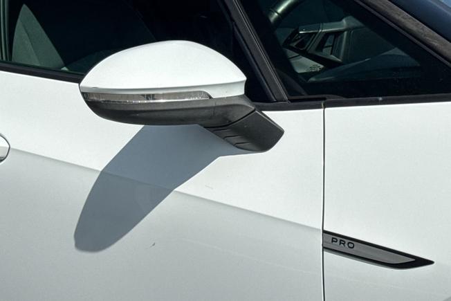 VOLKSWAGEN ID.3 Photo 20