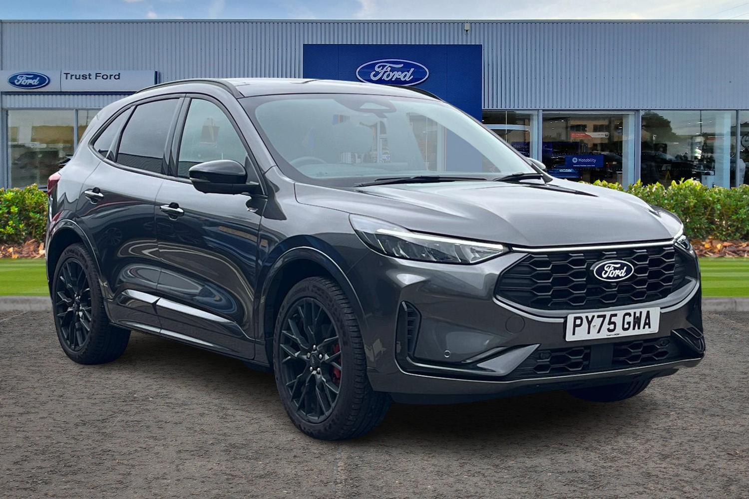 Ford Kuga Photo 0