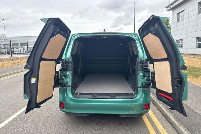 Volkswagen Id. Buzz Cargo Photo 12
