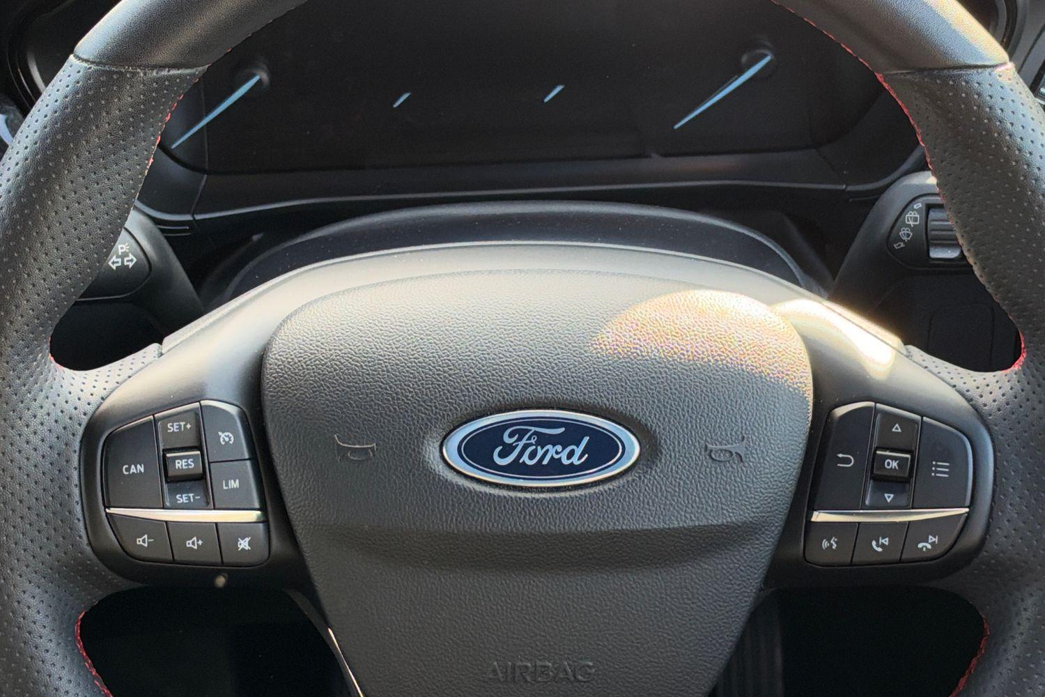 Ford FOCUS Photo 11