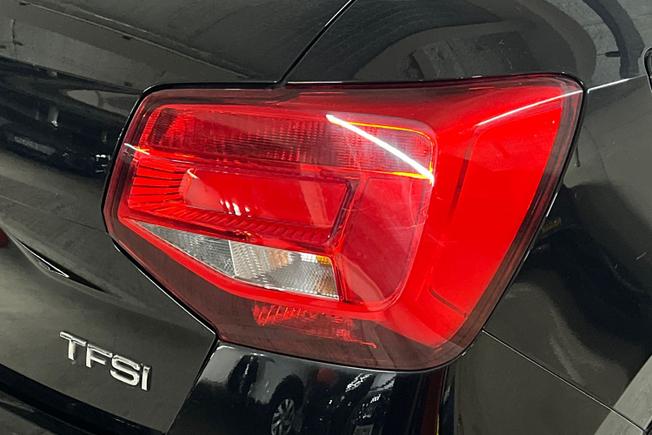 AUDI Q2 Photo 18