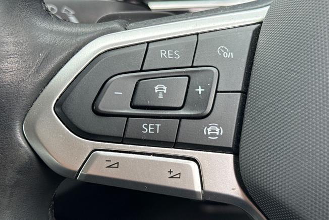 Volkswagen T-Cross Photo 16