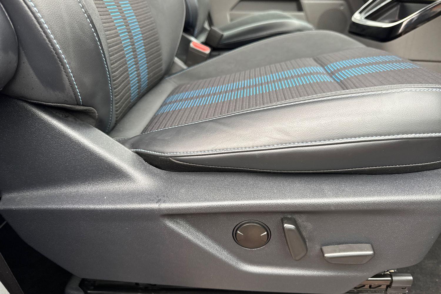 Ford TRANSIT CUSTOM Photo 27