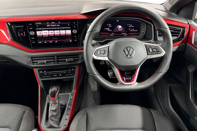 VOLKSWAGEN Polo Photo 11