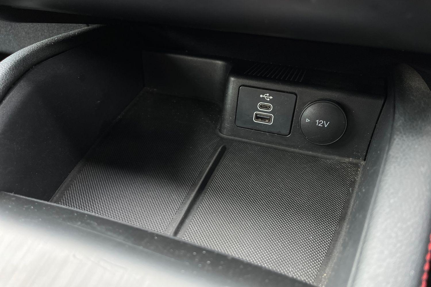 Ford Kuga Photo 31