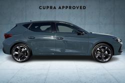 CUPRA Leon Photo 4