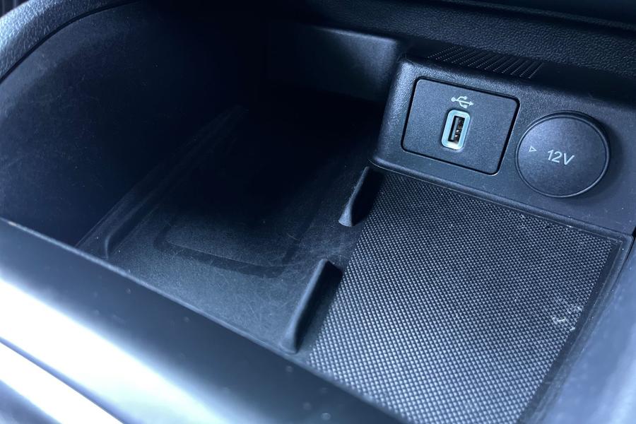Ford FOCUS Photo autoimg-a4766fe119ff48a9b847a1ad03192c9abb6f161d.jpg