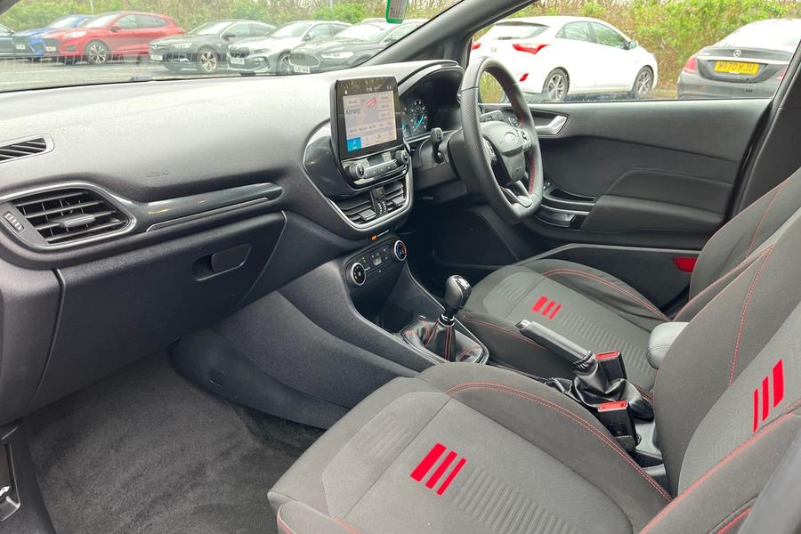 Ford FIESTA Photo autoimg-a4776390c97ae310b2c8c84afcdd7395f1b30071.jpg