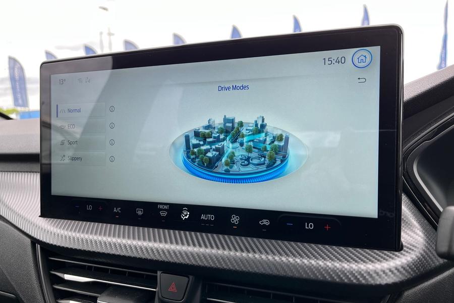 Ford Kuga Photo autoimg-a478198e561bfff54d434017470f2d31fa5c9fd5.jpg