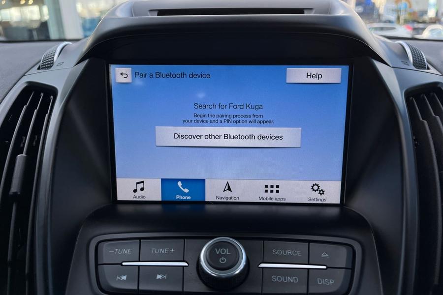 Ford KUGA Photo autoimg-a47922bd84238e194de2be74dee4cafa1cd43cae.jpg