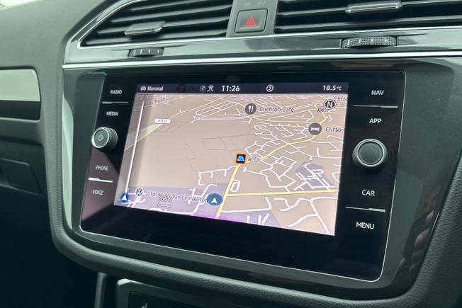 Volkswagen Tiguan Photo 14