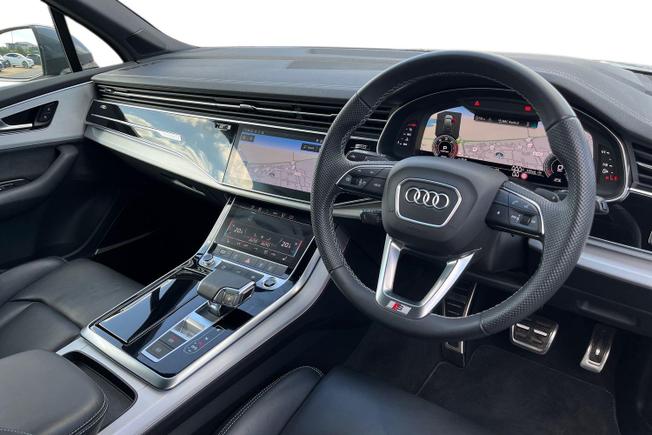 Audi Q7 Photo 6