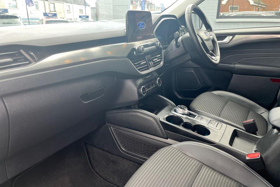 Ford KUGA Photo autoimg-a47f2298e982f1007ed3d5dfe9b7c9adbecc7f77.jpg