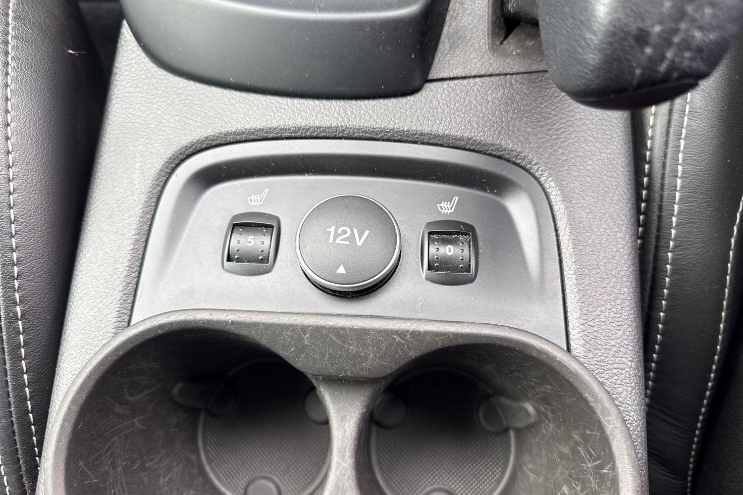 Ford FOCUS Photo 34
