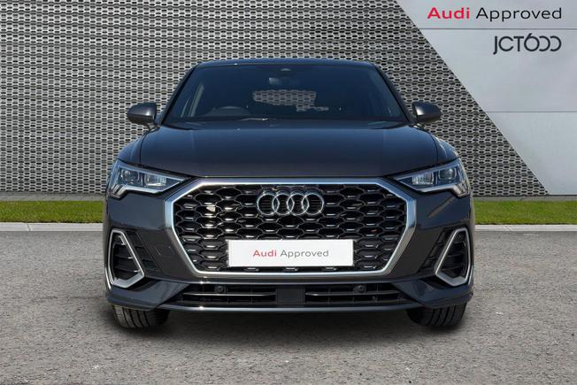 Audi Q3 Photo 8