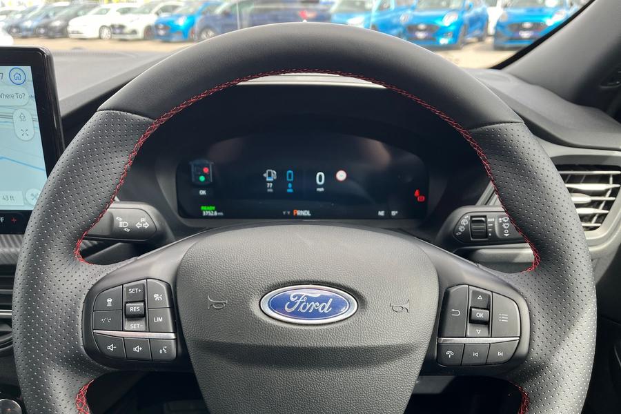 Ford Kuga Photo autoimg-a48468da674340e5d4032fa57bd8b4567688b248.jpg
