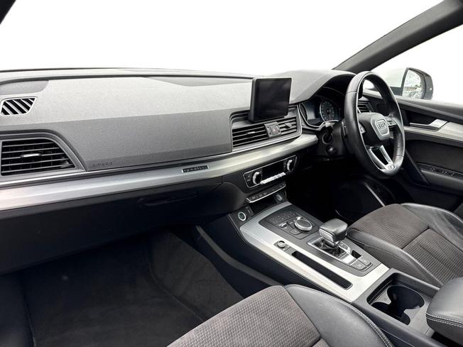 AUDI Q5 Photo 2