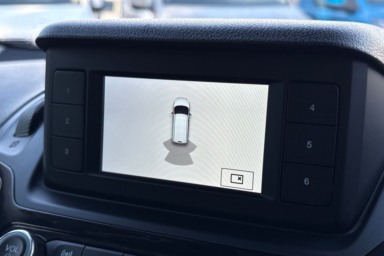 Ford TRANSIT CONNECT Photo 32