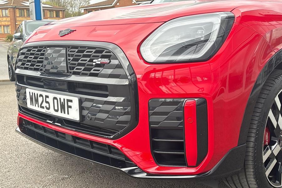 MINI Countryman Photo autoimg-a48e2c6e570ff8e099129d110ef10ea5f927e928.jpg