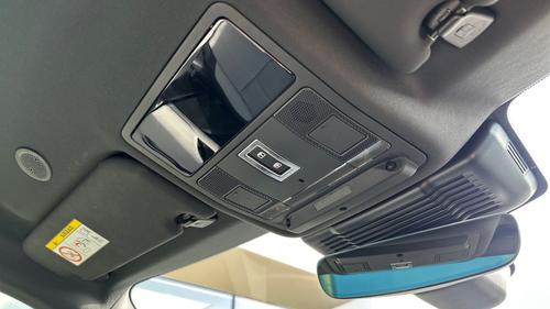 Land Rover Range Rover Evoque Photo autoimg-a48ebbba5428e191d5938588e9618a787bb3072a.jpg