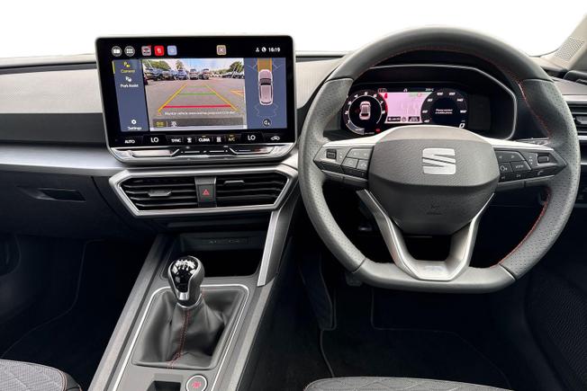 SEAT Leon Photo 11