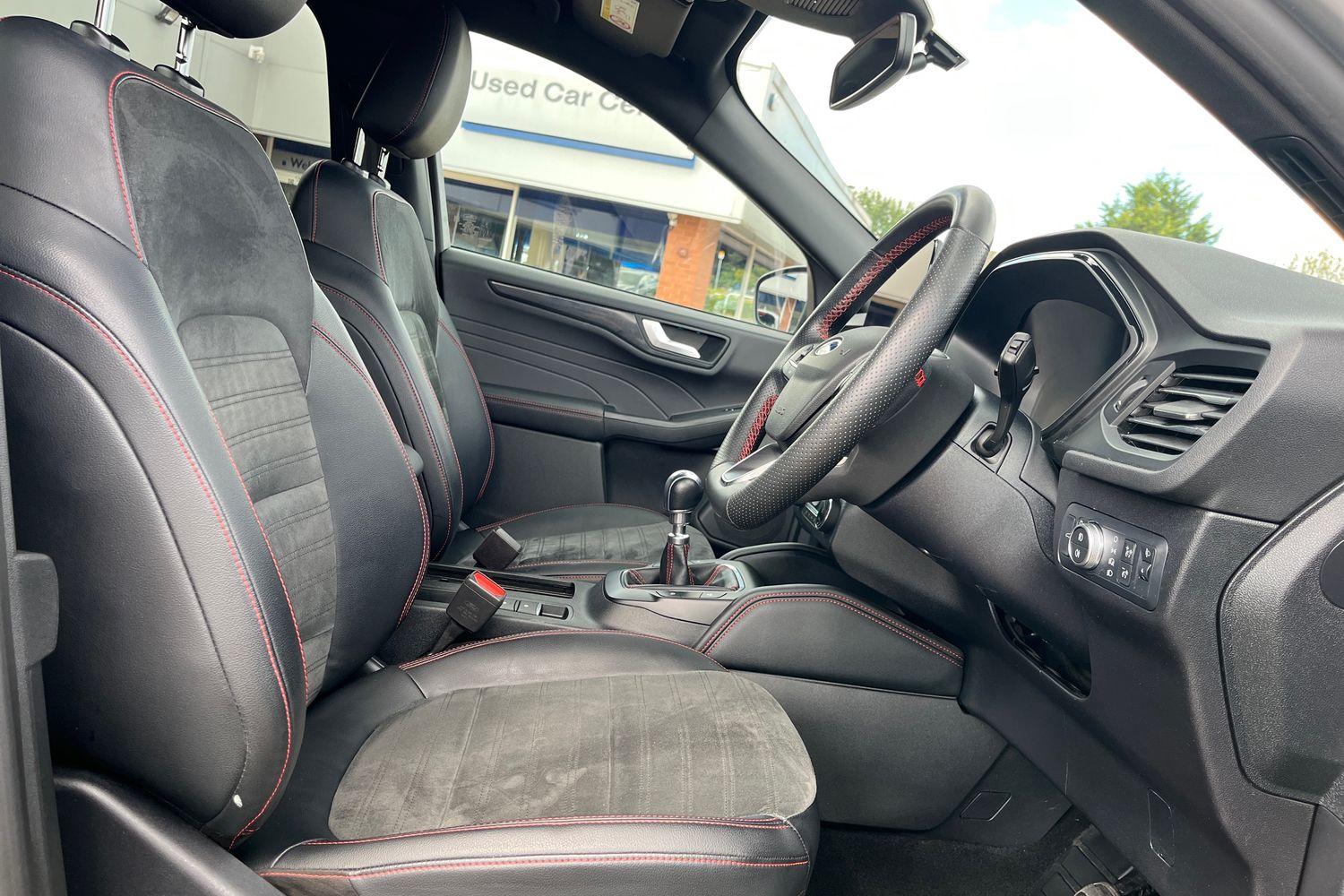 Ford Kuga Photo 16