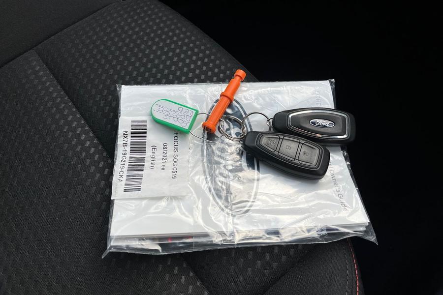 Ford Focus Photo autoimg-a49571c86e040543ab593b78596beb36e3a71e1b.jpg