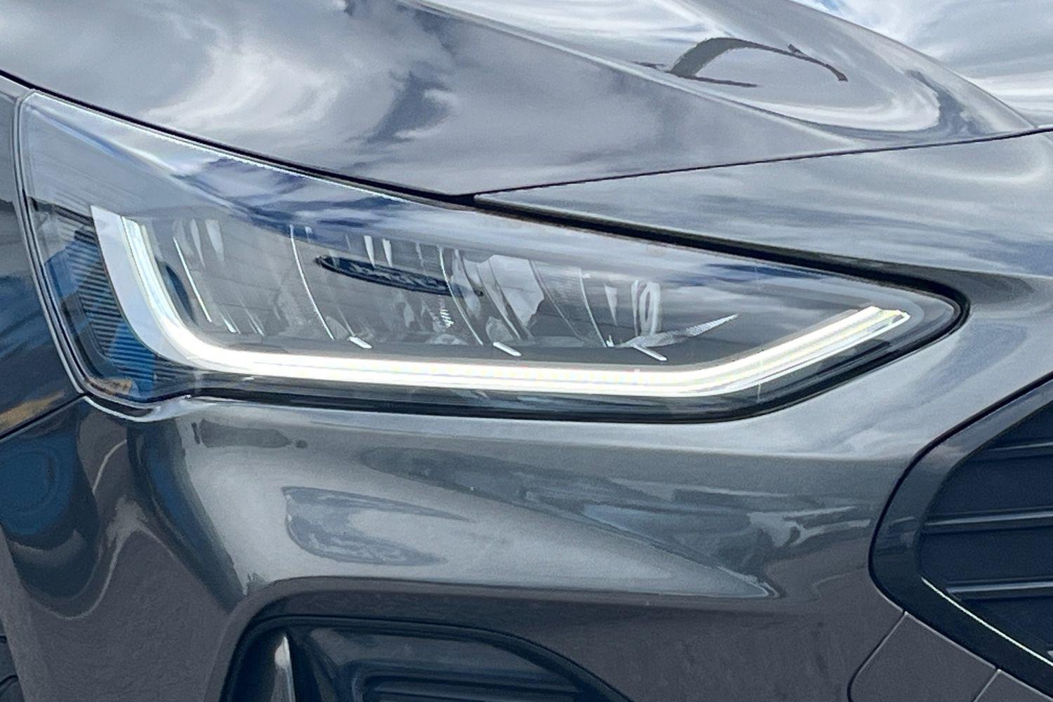 Ford FOCUS Photo 38