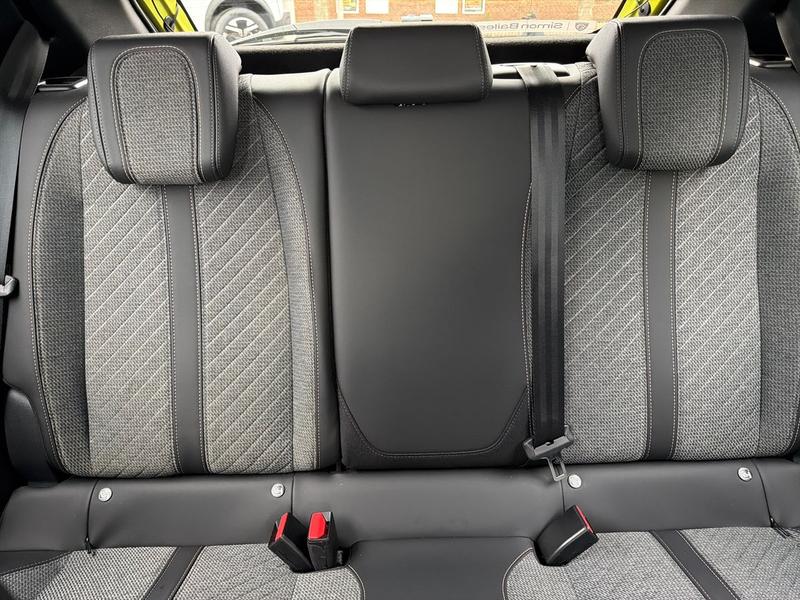 Used Peugeot 208 NX74VBN 30