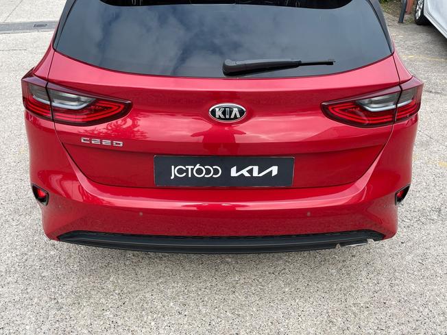 KIA Ceed Photo 25