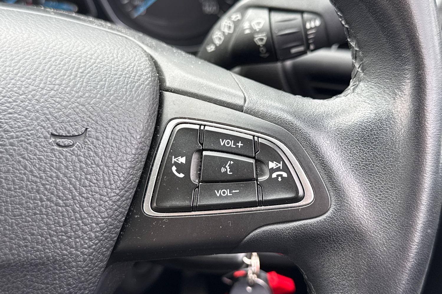 Ford C-Max Photo 34