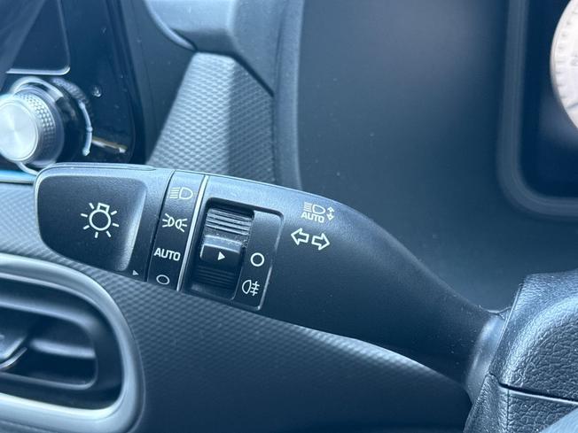 HYUNDAI Kona Photo 56